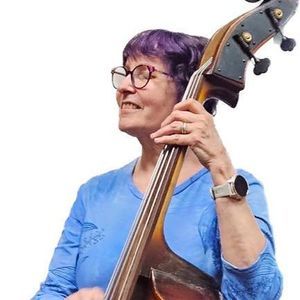 Meet your Posher, Laurie